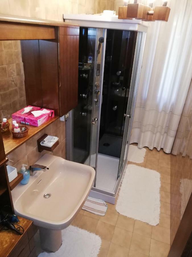 Quo Vadis Qui Vieni Rovigo Exterior foto